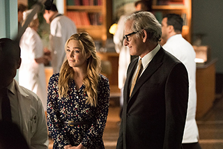 DC's Legends of Tomorrow -- "Night of the Hawk" -- Image LGN108a_0046.jpg -- Pictured (L-R): Caity Lotz as White Canary and Victor Garber as Professor Martin Stein -- Photo: Dean Buscher/The CW -- ÃÂ© 2016 The CW Network, LLC. All Rights Reserved
