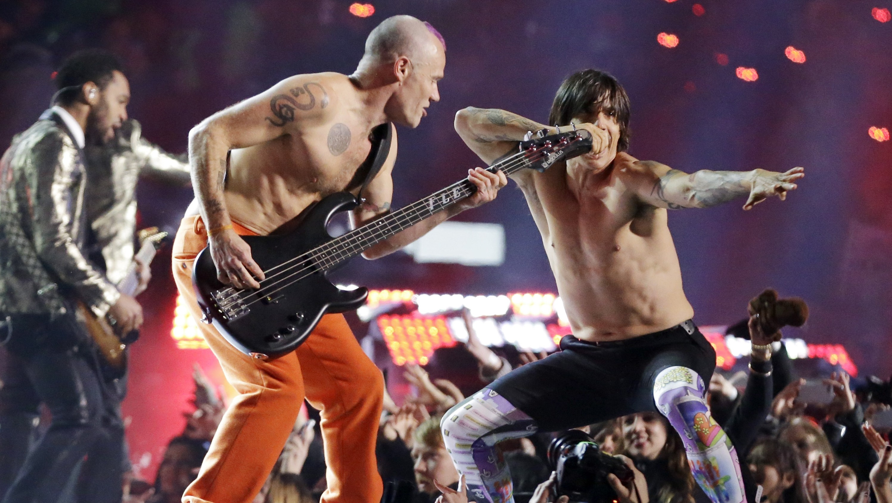 Red Hot Chili Peppers lança a inédita “Dark Necessities” e anuncia novo álbum Acesso GEEK