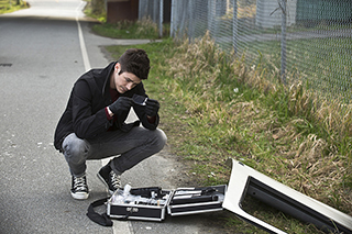 The Flash -- "Back to Normal" -- Image: FLA219a_0027b.jpg -- Pictured: Grant Gustin as Barry Allen -- Photo: Katie Yu/The CW -- ÃÂ© 2016 The CW Network, LLC. All rights reserved.