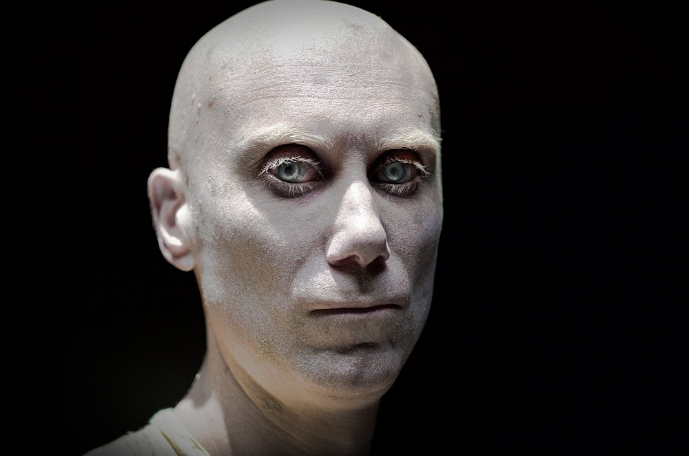 logan-stephen-merchant-caliban